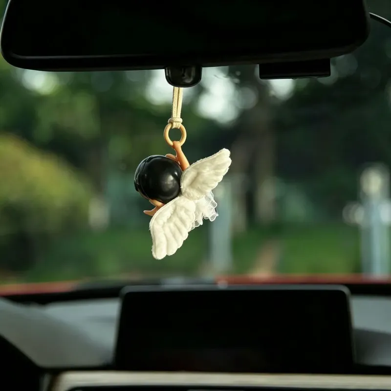 Ciondolo da appendere allo spe - Car Mirror recensione e prezzo
